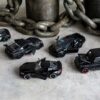 Autíčka Black Edition Majorette otevíratelná 7,5 cm délka sada 5 druhů v dárkovém balení - Image 3