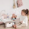 Domeček pro panenku Cocoon Nursery Natur D'Amour Baby Nurse Smoby denní a noční zóna s elektronickými funkcemi 20 doplňků - Image 2
