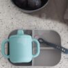 Jídelní souprava s hrníčkem a lžičkou Silicone learning set Beaba pro miminka na učení se samostatnosti od 8 měsíců modrá - Image 2