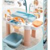 Pečovatelský stolek pro panenku Nursery Écoiffier 13 doplňků s vaničkou od 18 měsíců - Image 2