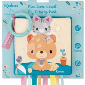 Textilní knížka medvěd Choo at home Activity Book Kaloo s kroužkem pro nejmenší od 0 měsíců