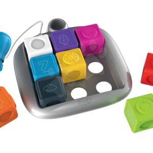 Interaktivní hra Clever Cubes Smart Smoby s 3 hrami barvy a čísla