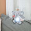 Plyšový slon s nočním světlem Nightlight Couleurs Savane Doudou et Compagnie šedý 15 cm od 0 měsíců - Image 2