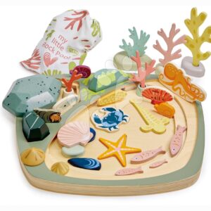 Dřevěná didaktická skládačka Mořský svět My Little Rock Pool Tender Leaf Toys 33 dílů v textilní tašce