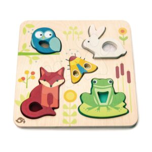 Dřevěná lesní zvířátka Touchy Feely Animals Tender Leaf Toys 5 ergonomických tvarů na desce od 18 měsíců