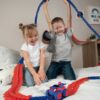 Flexibilní autodráha Spidey Marvel Flextrem Set Smoby s elektronickým autíčkem 184 dílů dráhy 4,40 m délka s pavučinou od 4 let - Image 3