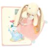 Plyšový zajíček na mazlení s chrastítkem Lapin Ciboulette Doudou et Compagnie v dárkovém balení 21 cm od 0 měsíců - Image 2