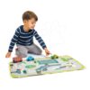 Dřevěná městská auta Town Playmat Tender Leaf Toys na plátěné mapě a s doplňky - Image 2