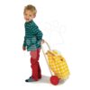Nákupní vozík z textilu Shopping Trolley Yellow Tender Leaf Toys s dřevěnou konstrukcí - Image 2
