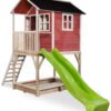 Domeček cedrový na pilířích Loft 700 Red Exit Toys s voděodolnou střechou pískovištěm a 2,28 m skluzavkou červený od 3 let výška platformy 110 cm ET50072300 - Image 3