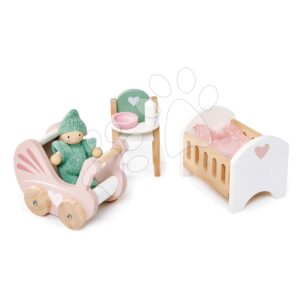 Dřevěný pokoj pro miminko Dovetail Nursery Set Tender Leaf Toys s postavičkou v dupačkách