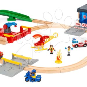 Dřevěná vláčkodráha se záchranářským týmem Rescue Team Train Set BRIO 38 dílů sanitka se zvukem a světlem a policejní autíčko se stanicí a 3 figurky