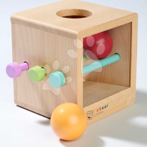 Dřevěný box s okénkem Montessori Box with Balls Eichhorn se 3 hůlkami a 2 míčky pro rozvoj jemné motoriky od 12 měsíců