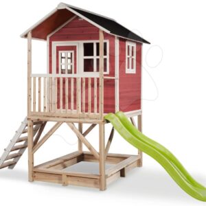 Domeček cedrový na pilířích Loft 500 Red Exit Toys s voděodolnou střechou pískovištěm a skluzavkou 1