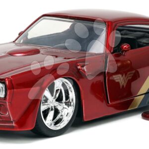 Autíčko DC Pontiac Firebird 1972 Jada kovové s otevíracími dveřmi a figurkou Wonder Woman délka 13 cm 1:32